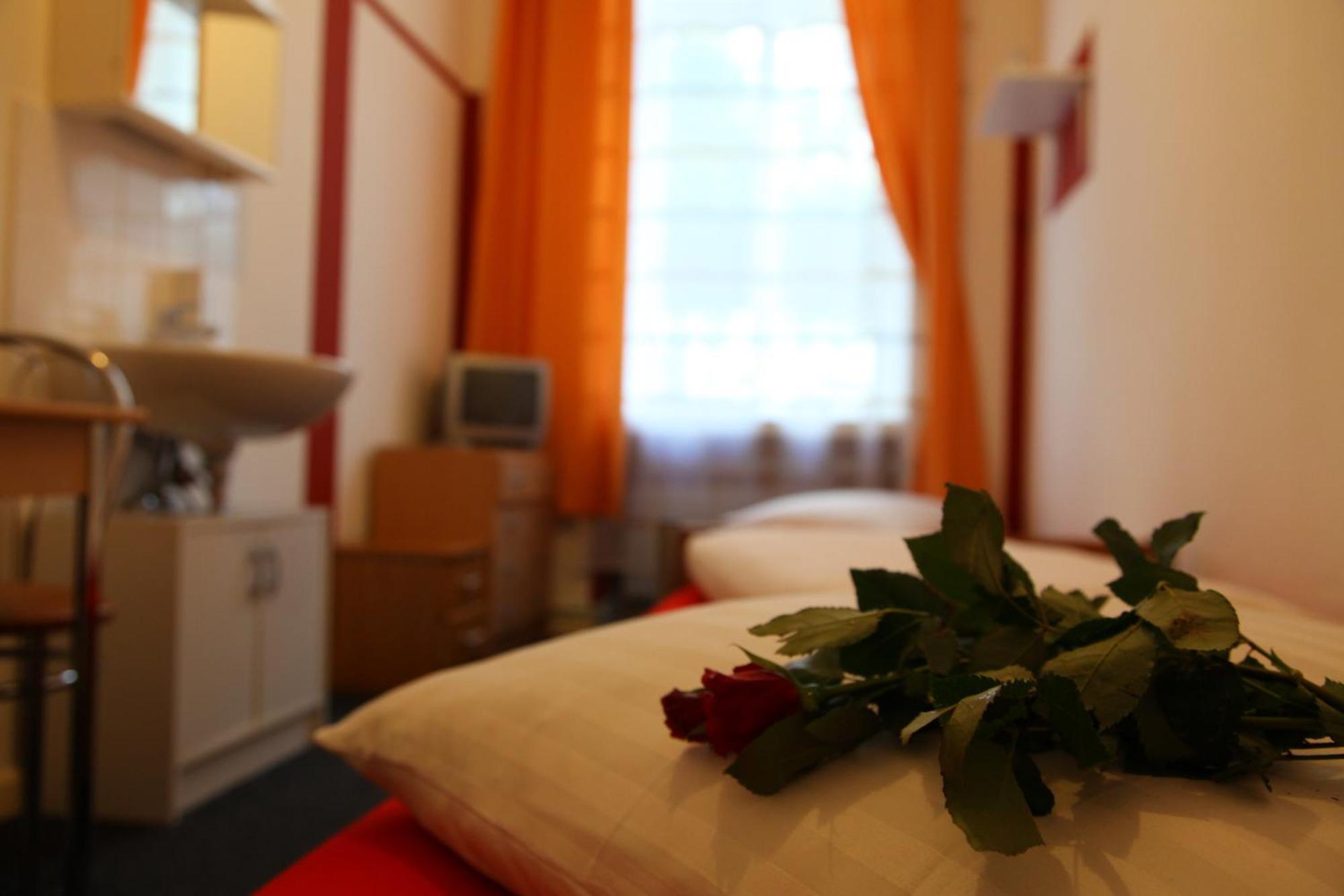Hotel Pension Insor Berlin Eksteriør billede