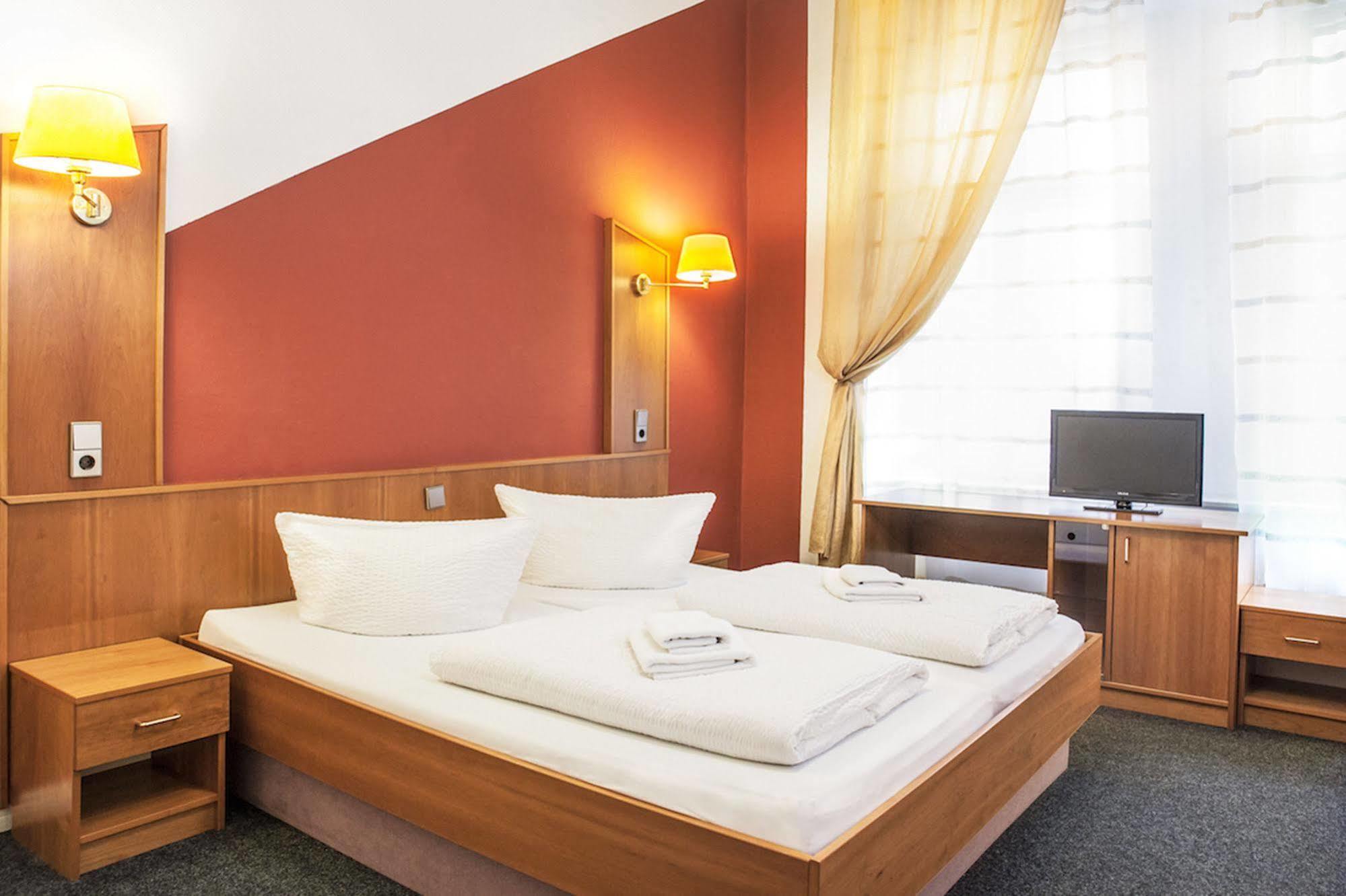 Hotel Pension Insor Berlin Eksteriør billede